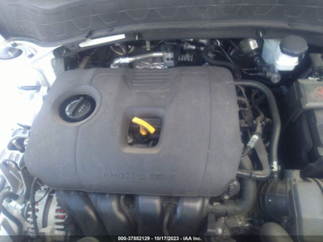 KNDERCAA7N7237085 KIA SELTOS EX