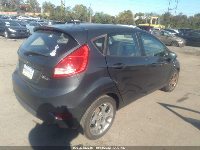 2011 FORD FIESTA SES VIN: 3FADP4FJ5BM105451