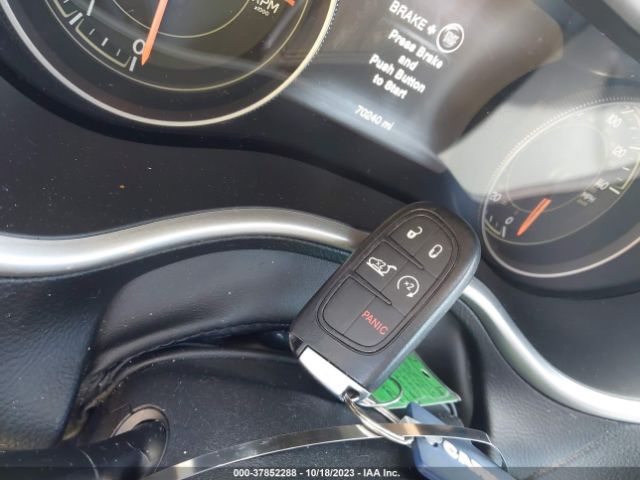 2016 JEEP CHEROKEE 1C4PJMBS6GW331433 Photo 10