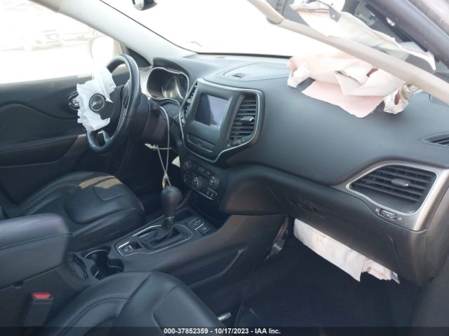 1C4PJLLB5KD128613 Jeep Cherokee Latitude Plus
