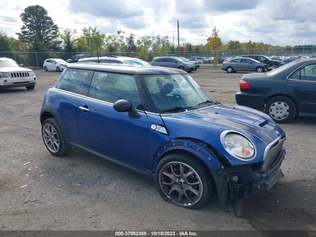 2007 MINI COOPER HARDTOP WMWMF73567TT82640 Photo 0
