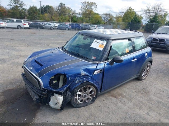 2007 MINI COOPER HARDTOP WMWMF73567TT82640 Photo 1