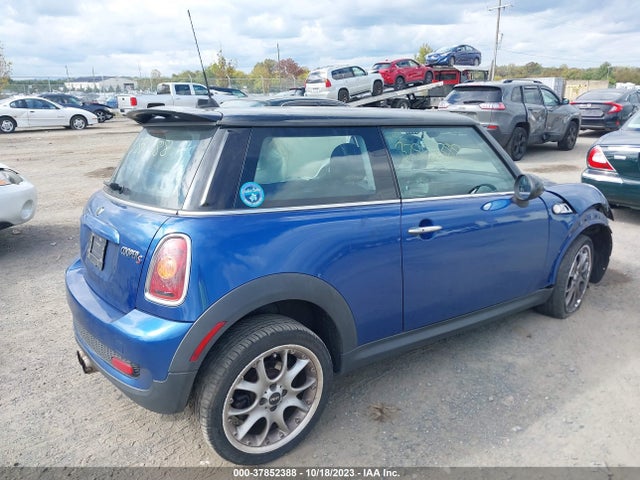 2007 MINI COOPER HARDTOP WMWMF73567TT82640 Photo 3