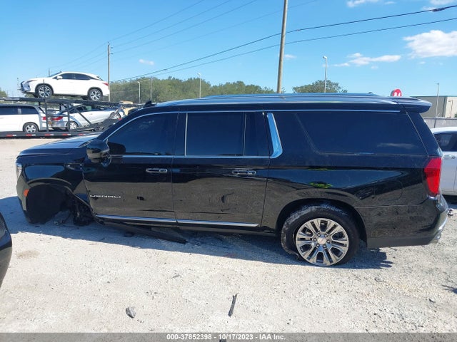 GMC YUKON XL DENALI 2022 1GKS2JKL0NR234775 Image 14
