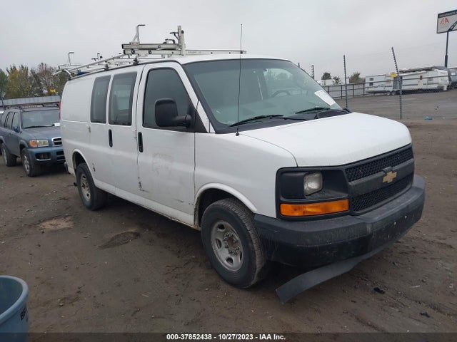 2017 1GCWGAFF5H1117988 main image