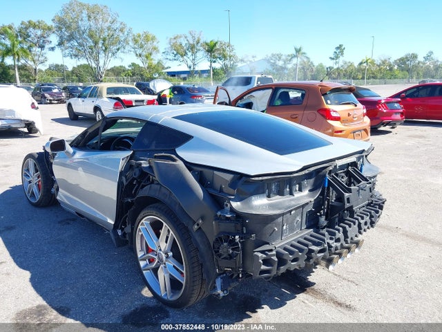 Chevrolet Corvette Stingray Z51 2014 1G1YH2D79E5132255 Image 3