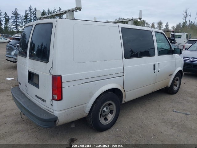 2002 CHEVROLET ASTRO CARGO VAN VIN: 1GCDM19X32B137873