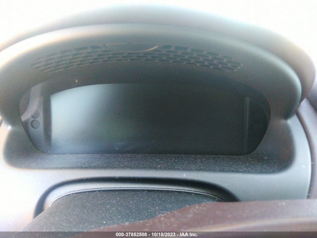 2011 JAGUAR XJ SAJWA2GB8BLV09413 Photo 6