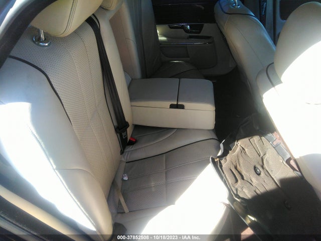 2011 JAGUAR XJ SAJWA2GB8BLV09413 Photo 7