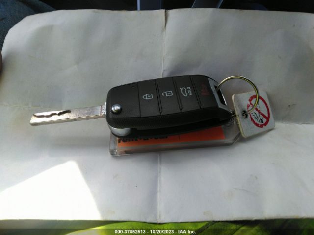 5XXGT4L34LG443323 KIA Optima Lx
