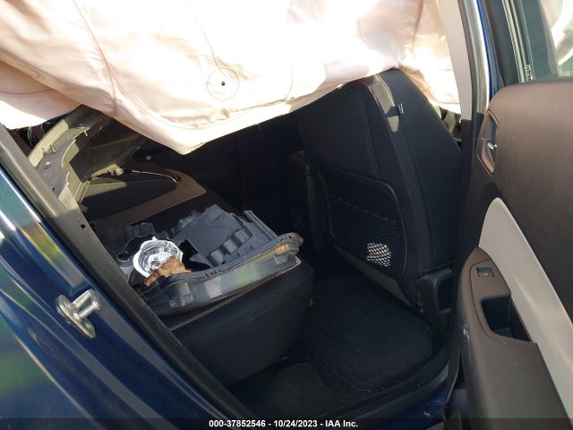 Chevrolet EQUINOX LT 2017 2GNALCEK7H6167621 Image 8