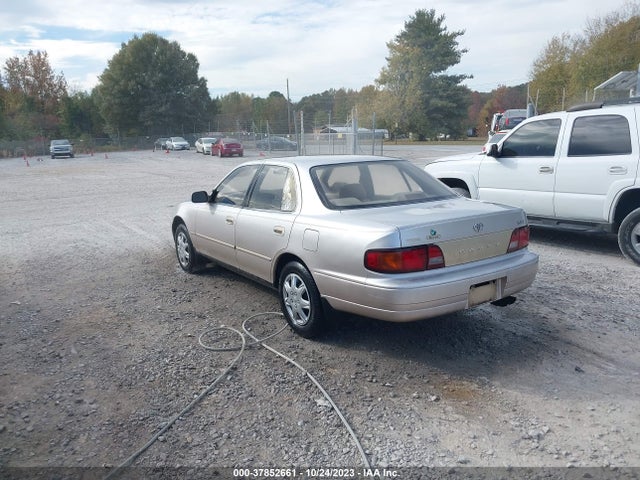 1995 TOYOTA CAMRY LE VIN: JT2GK12EXS0123680