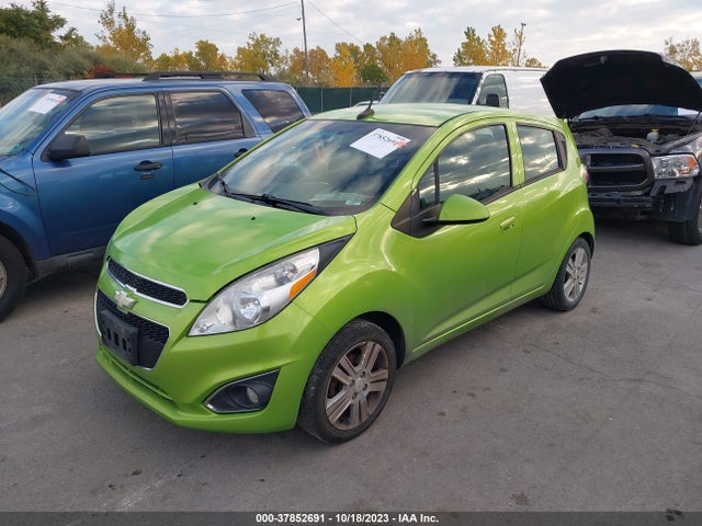 Chevrolet SPARK LS 2014 KL8CB6S99EC509721 Image 2