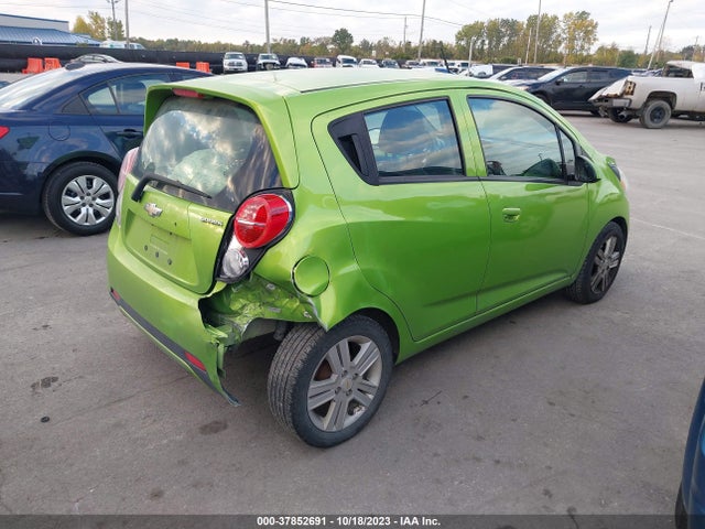 Chevrolet SPARK LS 2014 KL8CB6S99EC509721 Image 4