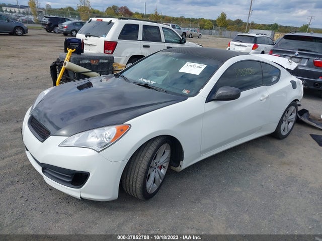 2010 HYUNDAI GENESIS COUPE R-SPEC VIN: KMHHT6KD3AU040074