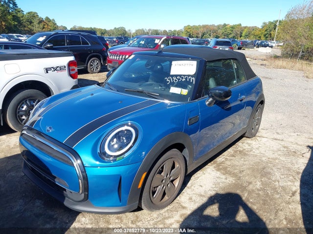 2023 MINI CONVERTIBLE WMW23DL08P3P98899 Photo 1