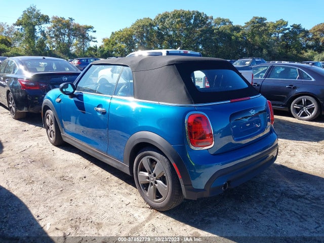 2023 MINI CONVERTIBLE WMW23DL08P3P98899 Photo 2