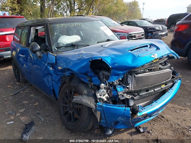 2010 MINI COOPER CLUBMAN WMWMM3C56ATP76516 Photo 5