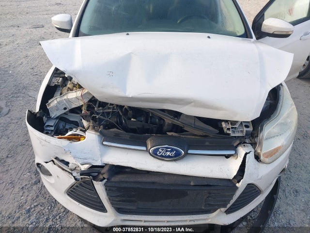 2013 FORD FOCUS SE VIN: 1FADP3F28DL205213