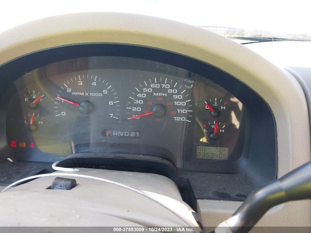 2005 FORD F-150 XLT VIN: 1FTPW14505FB13380