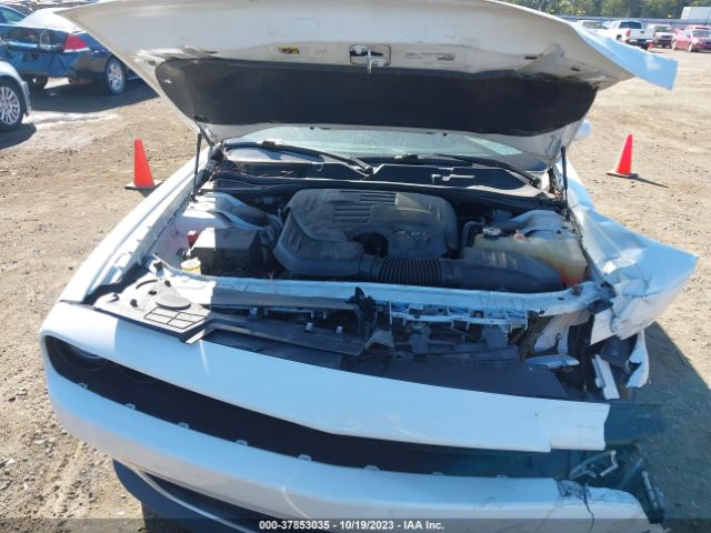 2C3CDZAG0GH201893 Dodge Challenger Sxt Plus