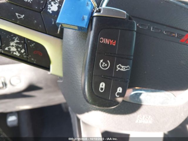 2C3CDZAG0GH201893 Dodge Challenger Sxt Plus