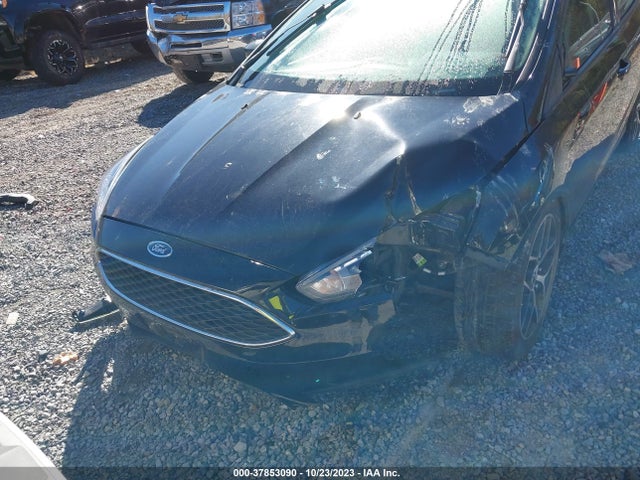 Ford FOCUS SEL 2018 1FADP3M26JL225572 Image 11