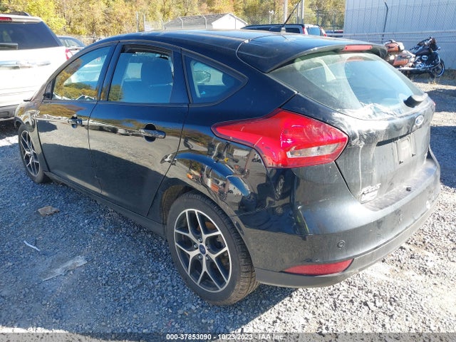 Ford FOCUS SEL 2018 1FADP3M26JL225572 Image 3