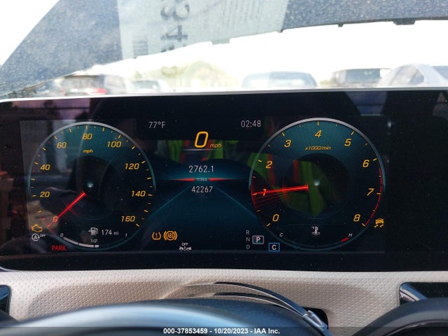 WDD3G4EB3KW025989 Mercedes-Benz A 220