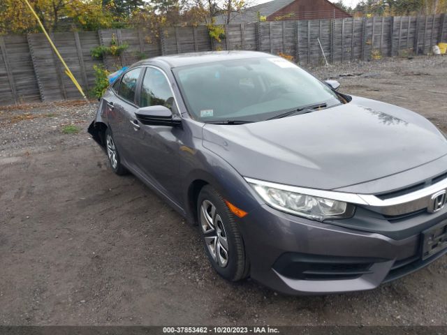 19XFC2E52JE002939 Honda Civic Sedan Lx