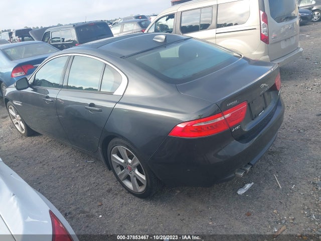 2017 JAGUAR XE SAJAJ4BN4HA969454 Photo 2