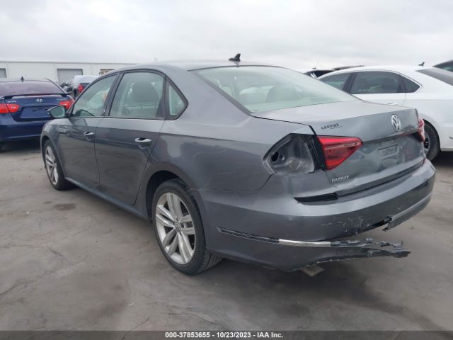 2019 VOLKSWAGEN PASSAT 1VWLA7A33KC008071 Photo 2