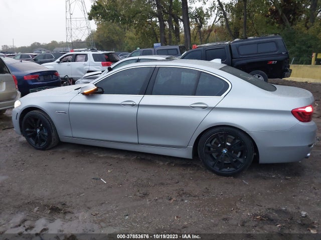 BMW 535i Xdrive 2015 WBA5B3C53FD540403 Image 14
