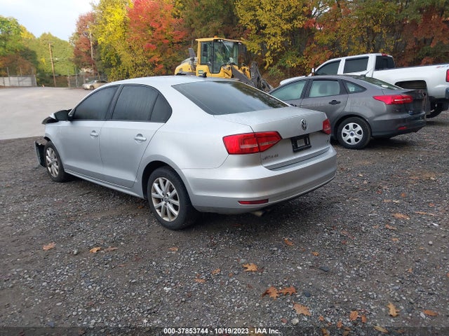 3VWD17AJ7FM325987 Volkswagen Jetta Sedan 1.8t Se