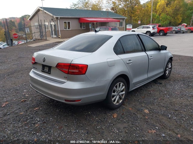 3VWD17AJ7FM325987 Volkswagen Jetta Sedan 1.8t Se