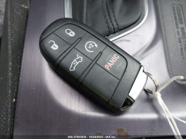 2C3CDXFG4FH769169 Dodge Charger Se