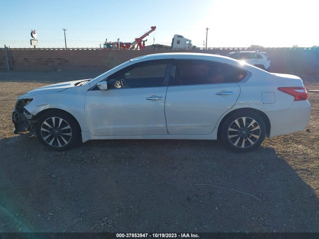 2017 NISSAN ALTIMA 2.5 SV VIN: 1N4AL3AP2HC263454