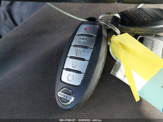 2017 NISSAN MAXIMA 3.5 SL VIN: 1N4AA6AP5HC389010
