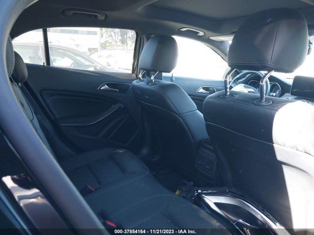WDCTG4EB7KU009925 Mercedes-Benz Gla Gla 250