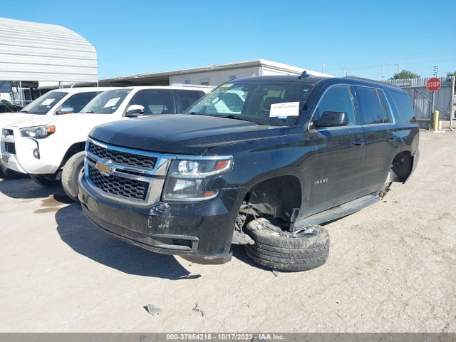 Chevrolet Tahoe Lt 2017 1GNSCBKC6HR163642 Image 2