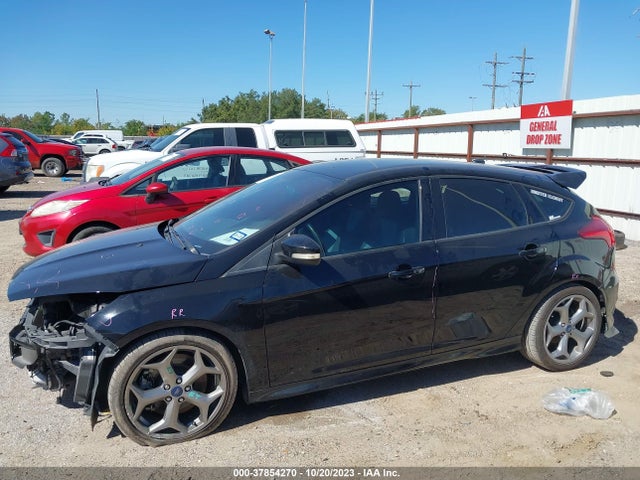 2018 FORD FOCUS ST VIN: 1FADP3L93JL289647