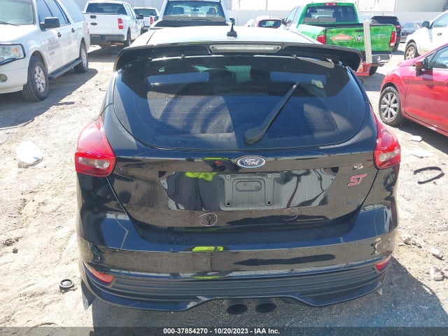 2018 FORD FOCUS ST VIN: 1FADP3L93JL289647