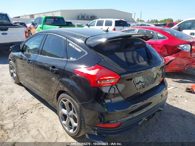 2018 FORD FOCUS ST VIN: 1FADP3L93JL289647