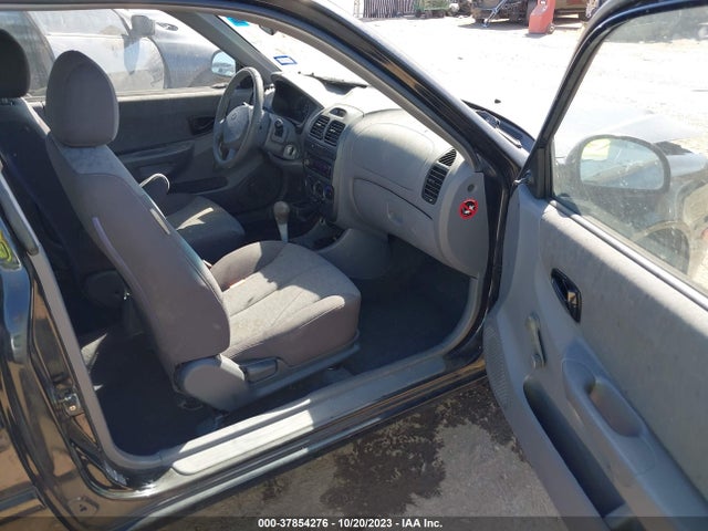 2005 HYUNDAI ACCENT GT/GLS VIN: KMHCG35C15U360418