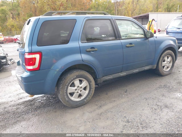 2010 FORD ESCAPE 1FMCU9DG9AKC44454 Photo 3