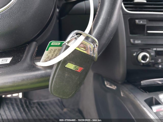 WAUCGAFR2FA056106 Audi S5 Premium Plus