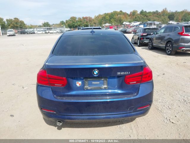 WBA8E1G51JNU91451 BMW 320i