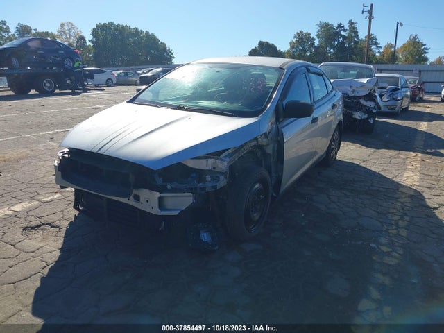 2018 FORD FOCUS S VIN: 1FADP3E21JL201016