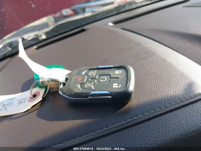1GKS2HKJXJR121529 GMC YUKON XL DENALI
