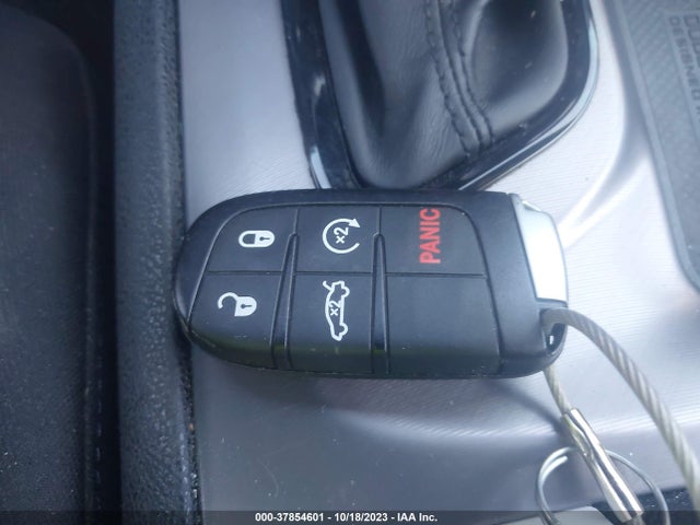 2022 DODGE CHARGER R/T VIN: 2C3CDXCT0NH240379